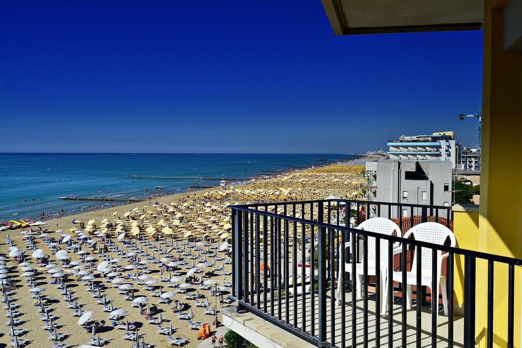Hotel Mondial ليدو دي يسولو المظهر الخارجي الصورة